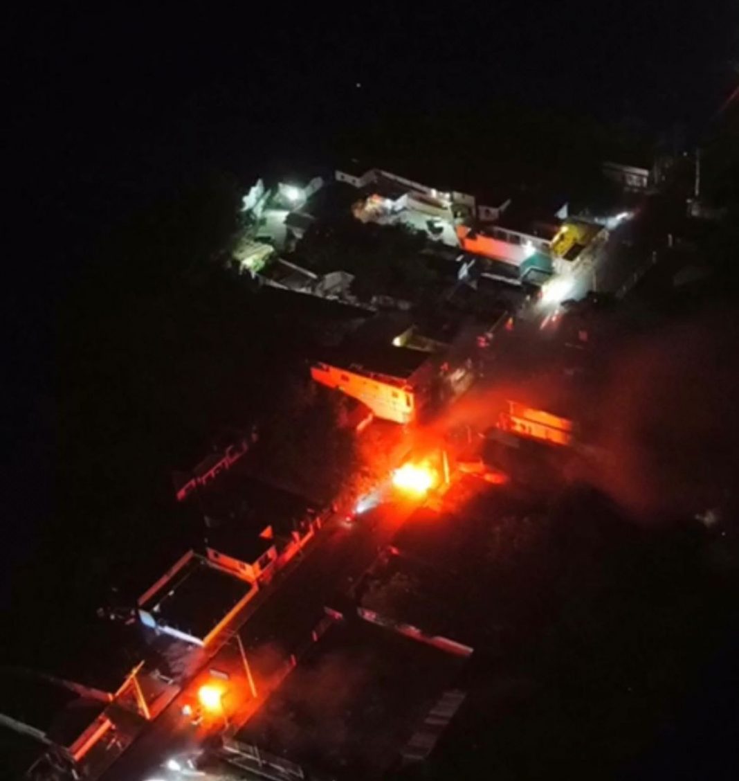Incendian oficina de EDENORTE en Jima Abajo, La Vega por los apagones