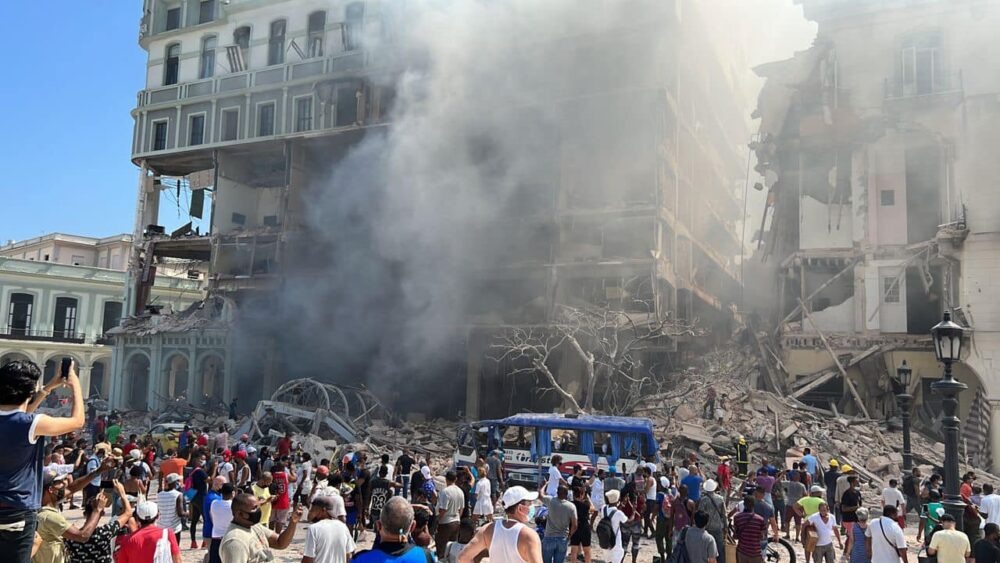 Suben a 45 los muertos durante la explosión del hotel Saratoga en Cuba