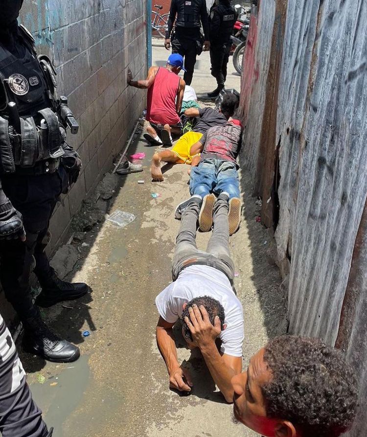 Intervienen barrios de Santiago por aumento de actos delictivos - Noticias de hoy en República Dominicana | De Último Minuto