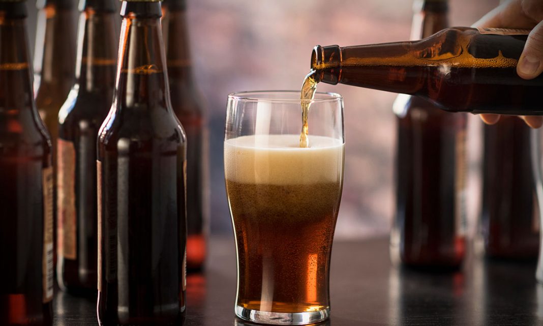 Reino Unido podría afrentar una escasez de cerveza embotellada