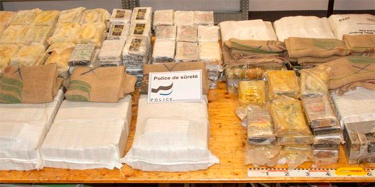 Descubren 500 kilos de cocaína en contenedores de café en Suiza