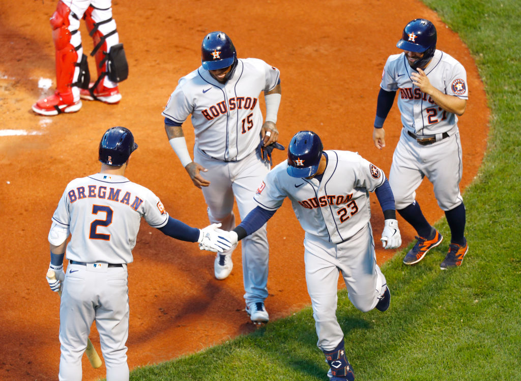 Con festival de jonrones, Astros propinan paliza a Medias Rojas