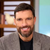 Julián Gil revela que fue diagnosticado con cáncer de piel tras abusar mucho del sol - Noticias de hoy en República Dominicana | De Último Minuto