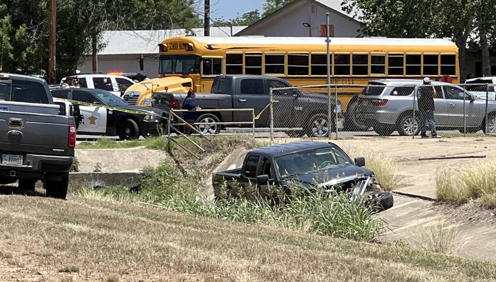 Ascienden a 16 muertos, entre ellos el agresor, en tiroteo en escuela de Texas