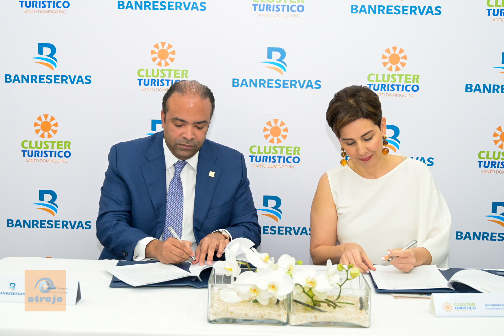 Banreservas y el Clúster Turístico SD impulsarán el desarrollo del turismo - Noticias de hoy en República Dominicana | De Último Minuto