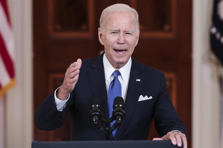 Biden afirma que su Gobierno defenderá el derecho al aborto y anima a votar