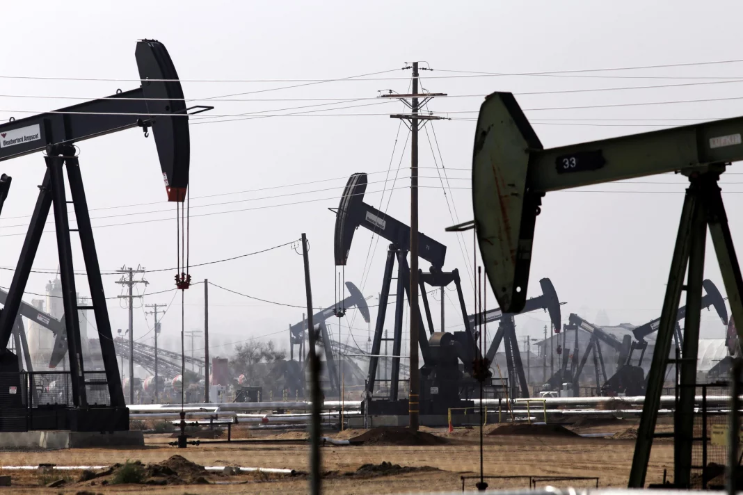 El petróleo Brent sube un 2,79%, hasta 113,10 dólares