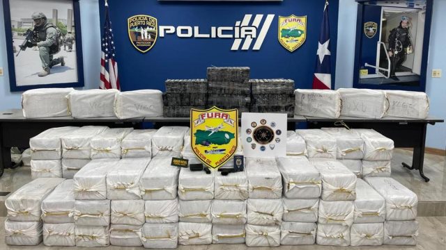 Incautan 360 Kilos de cocaína en una embarcación al oeste de Puerto Rico