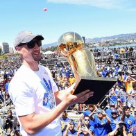 Warriors celebran en grande su título de la NBA - Noticias de hoy en República Dominicana | De Último Minuto