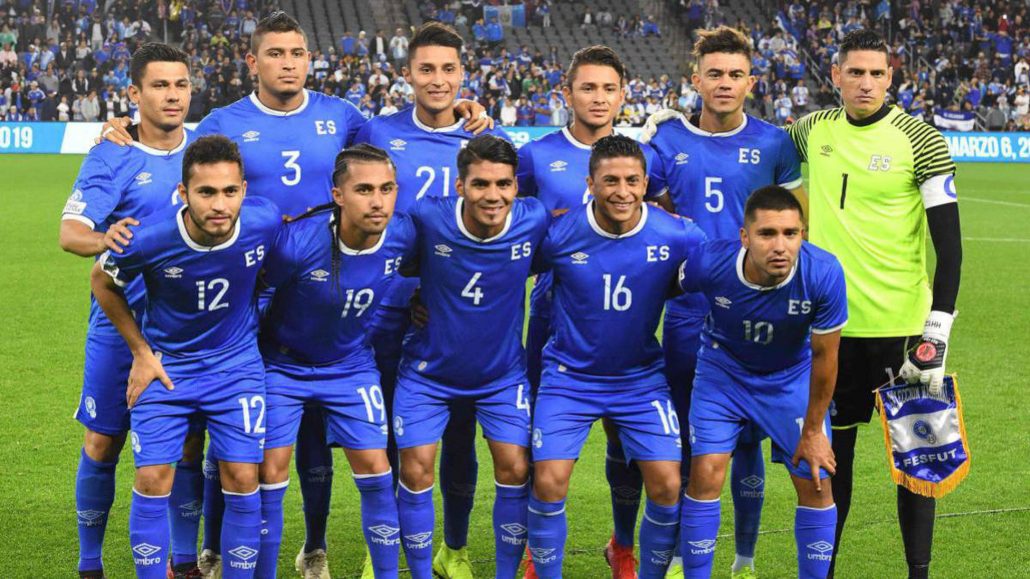 La FIFA advierte de suspensión a El Salvador por 