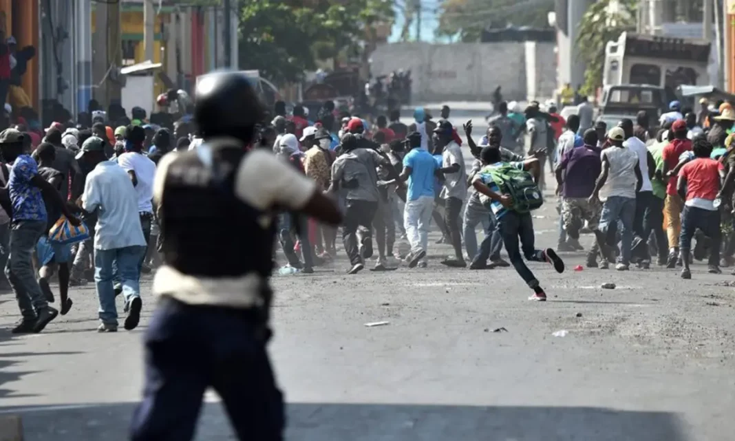 Lucha entre bandas en Haití deja 99 muertos en última semana, según la ONU