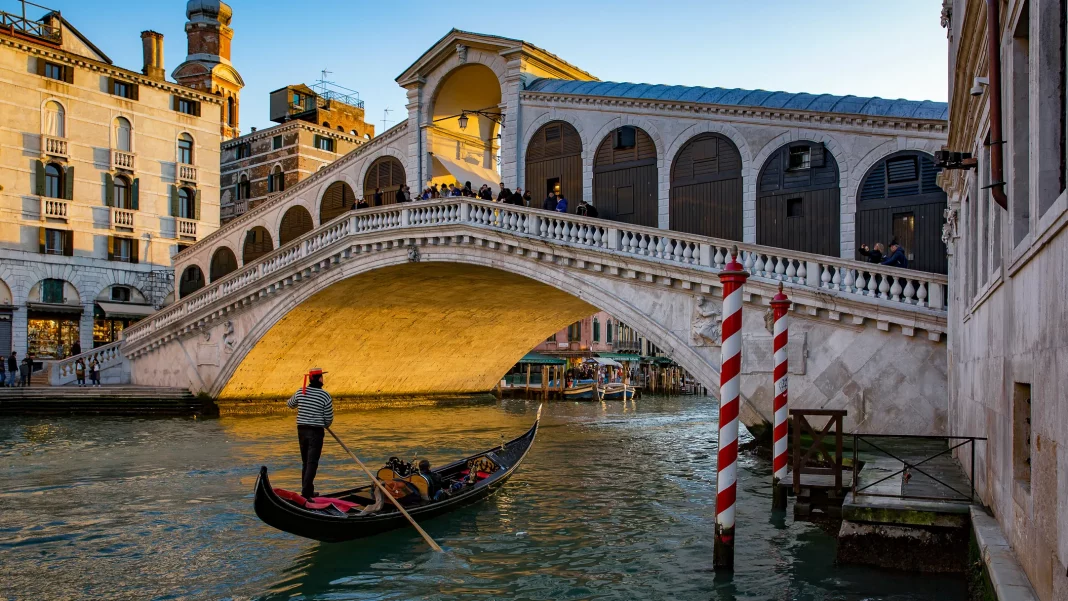 Venecia comenzará a cobrar a turistas entradas de hasta 10 euros a partir de 2023