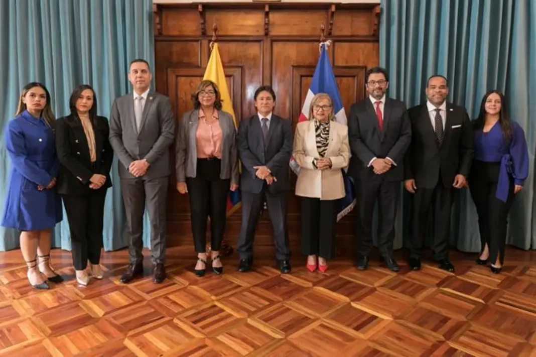 RD y Ecuador definen un nuevo programa bilateral de cooperación