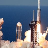 SpaceX lanza un cohete con 53 nuevos satélites Starlink  - Noticias de hoy en República Dominicana | De Último Minuto