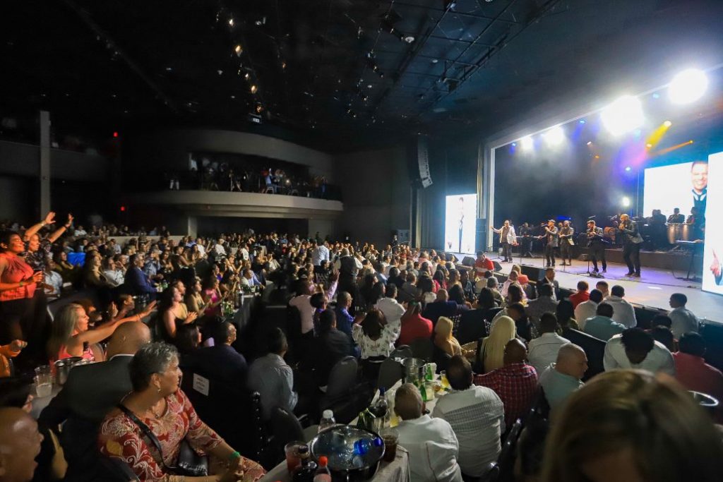 El Gran Combo de Puerto Rico, una fiesta del 60 aniversario inolvidable y de pura salsa en Santo Domingo | De Último Minuto