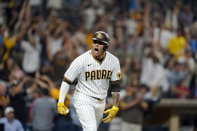 Manny Machado empuja tres y los Padres barren a Gigantes