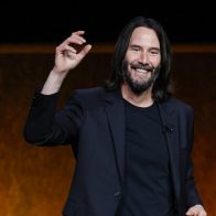 Keanu Reeves sorprende a una pareja de recién casados al colarse en su banquete de bodas - Noticias de hoy en República Dominicana | De Último Minuto