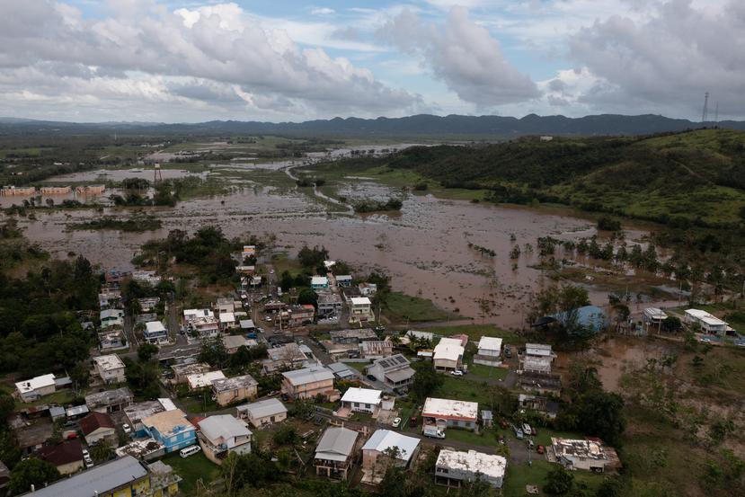 Declaran a todos los municipios de Puerto Rico zonas de desastre tras paso de Fiona