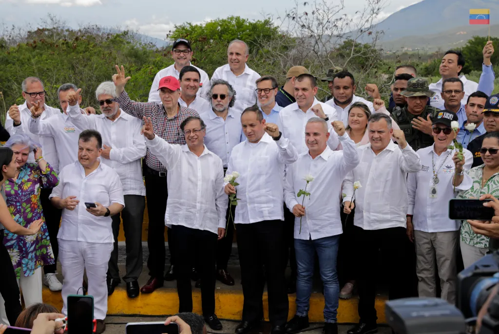 Siete años después, Colombia y Venezuela reabren su frontera común - Noticias de hoy en República Dominicana | De Último Minuto
