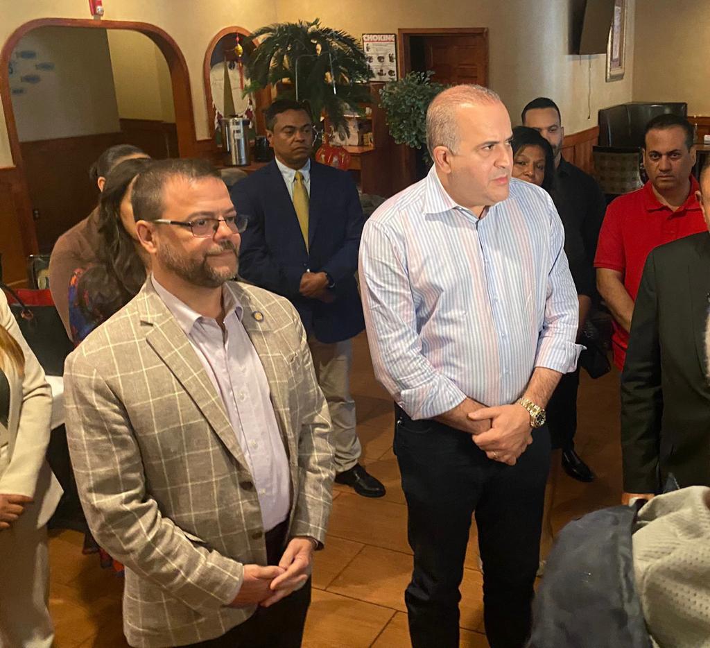Senadores abren centro de acopio en el Bronx para ayudar a damnificados en RD
