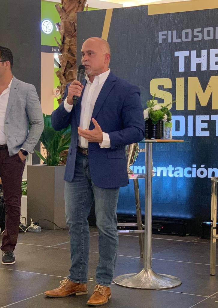 Presentan Libro “FILOSOFIA THE SIMO DIET, Alimentación Que Sana”.