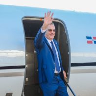 Abinader viaja a EEUU este miércoles; se reunirá con Kamala Harris y Nancy Pelosi - Noticias de hoy en República Dominicana | De Último Minuto