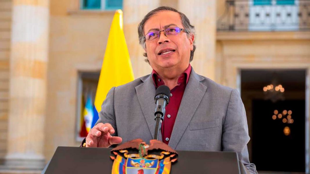 Presidente de Colombia es diagnosticado con bronquitis aguda no obstructiva