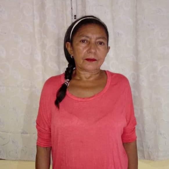 Familiares de Yolanda Echagaray piden ayuda para su lucha contra el cáncer