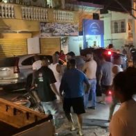 Vehículo pierde el control mientras perseguía atracadores - Noticias de hoy en República Dominicana | De Último Minuto