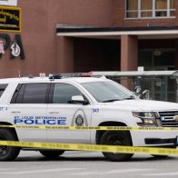Tres muertos, incluido el atacante, en un tiroteo en un instituto en EEUU
