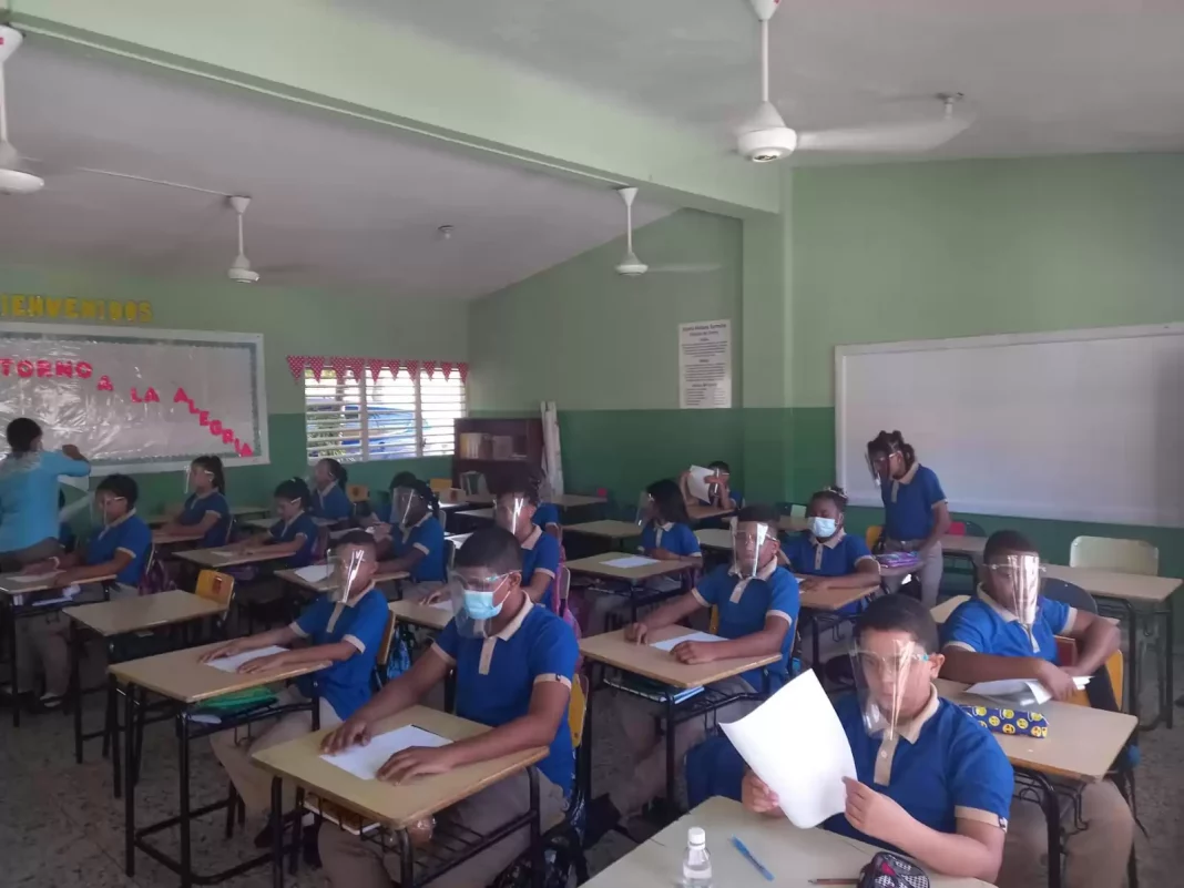 OMS dice que 31,1 % de los estudiantes dominicanos sufren sobrepeso u obesidad