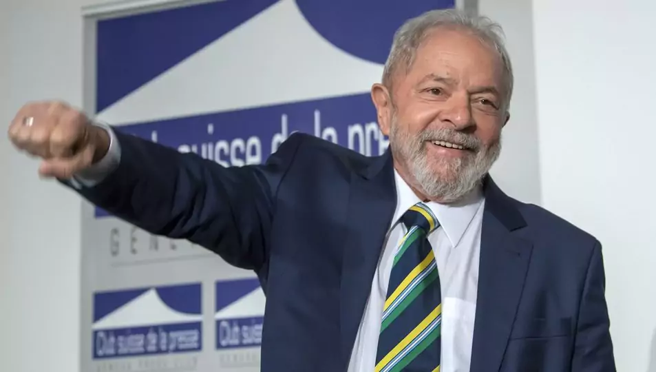 Lula mantiene ventaja en sondeos a dos semanas de segunda vuelta