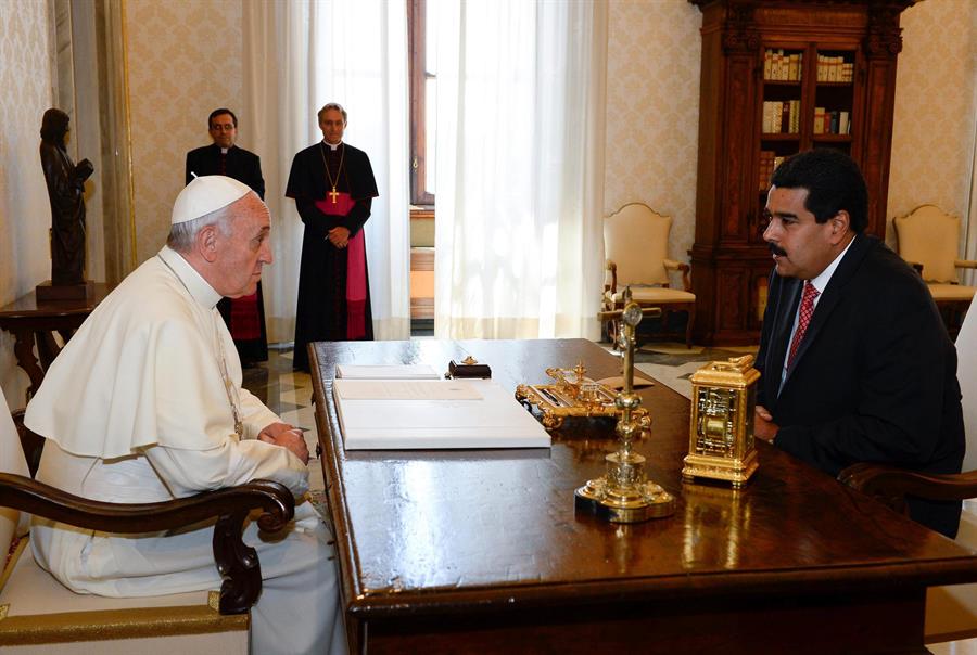 Maduro envía mensaje al papa