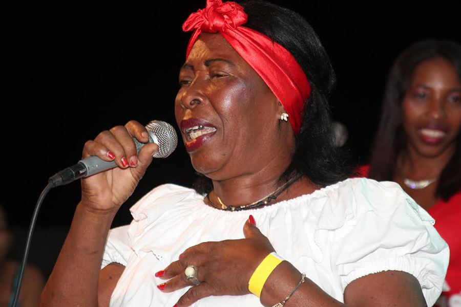 Enerolisa Núñez, cantadora de salve, se encuentra en estado delicado tras sufrir ACV