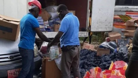 ¡Quién lo diría! Haití dona alimentos para afectados por derrumbe en Venezuela - Noticias de hoy en República Dominicana | De Último Minuto