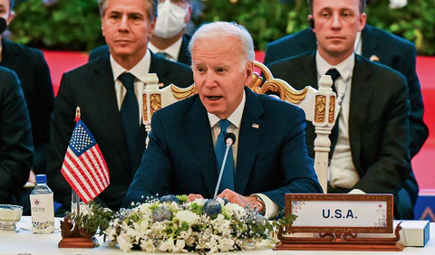 Biden confunde Camboya con Colombia en la cumbre de la ASEAN