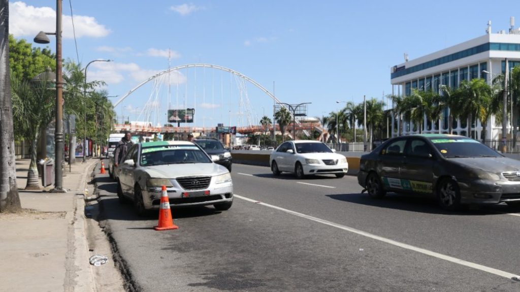 Los enajenados mentales "controlan" la calle: ¿Quién los detiene? ¿Pueden ser juzgados? - Noticias de hoy en República Dominicana | De Último Minuto