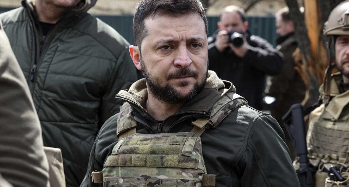 Instan a Zelenski "ocuparse primero" de su país tras acusaciones de apoyo a protestas en Georgia - Noticias de hoy en República Dominicana | De Último Minuto