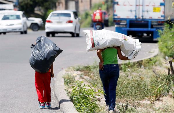 Más de 500.000 niños y adolescentes están privados de educación en Honduras