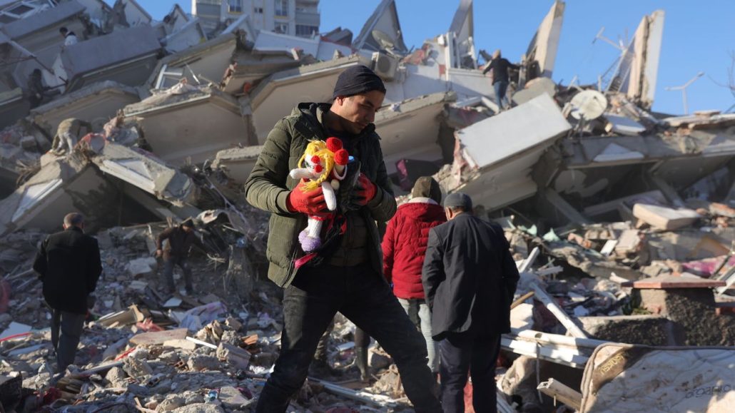Ascienden a más de 45 mil las víctimas mortales tras los terremotos en Turquía - Noticias de hoy en República Dominicana | De Último Minuto