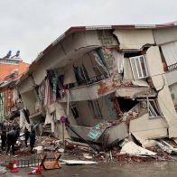Turquía busca a dos centenares de desaparecidos durante los terremotos - Noticias de hoy en República Dominicana | De Último Minuto