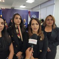 Dirigentes femeninas del PLD aseguran Ley Electoral viola derecho de las mujeres - Noticias de hoy en República Dominicana | De Último Minuto