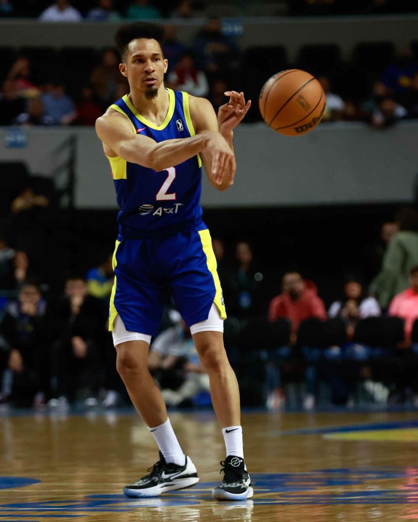 Dominicano Rigoberto Mendoza lidera triunfo de Capitanes; se enfilan a los playoffs