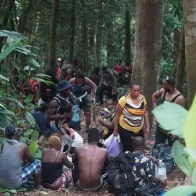 Detienen delincuentes que robaban y abusaban de migrantes en la selva del Darién - Noticias de hoy en República Dominicana | De Último Minuto