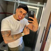 Detienen a cantante urbano puertorriqueño por drogas y disparar a policías