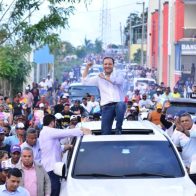 Abel Martínez realiza recorrido en la "Otra Banda" de Higüey - Noticias de hoy en República Dominicana | De Último Minuto
