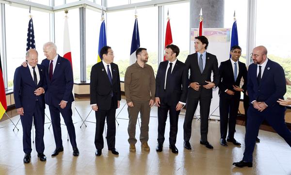 El G7 refuerza el frente ante Moscú y tiende puentes al 