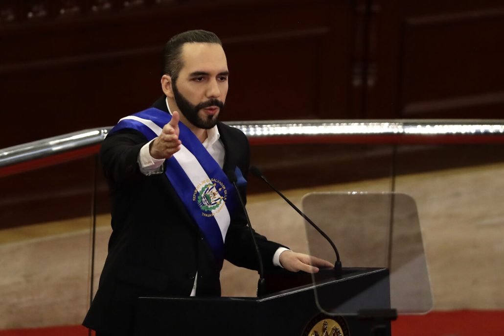 Bukele brinda un discurso en el Congreso por su cuarto año en el Ejecutivo