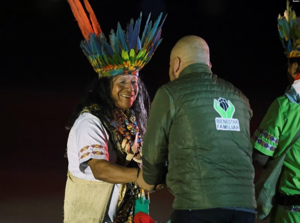 Colombia celebra el rescate de cuatro niños indígenas de la selva amazónica | De Último Minuto