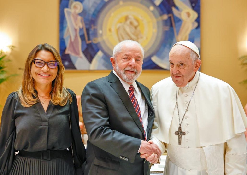 Lula da Silva llega al Vaticano para reunirse con el papa Francisco